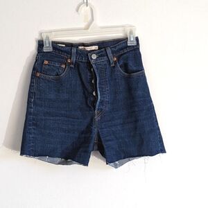Levi's Ribcage Straight High Rise Shorts Women's size 26
